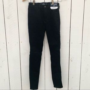 Hollister Black Super Skinny Jeans size 1S
